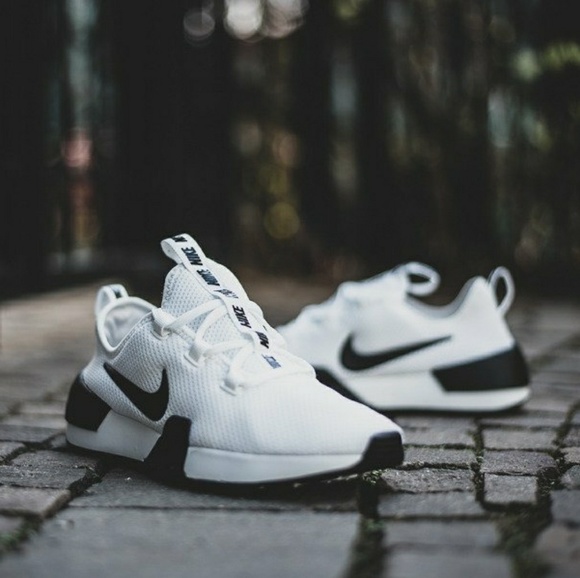 Nike Shoes - New Nike Ashin Modern - size 9.5